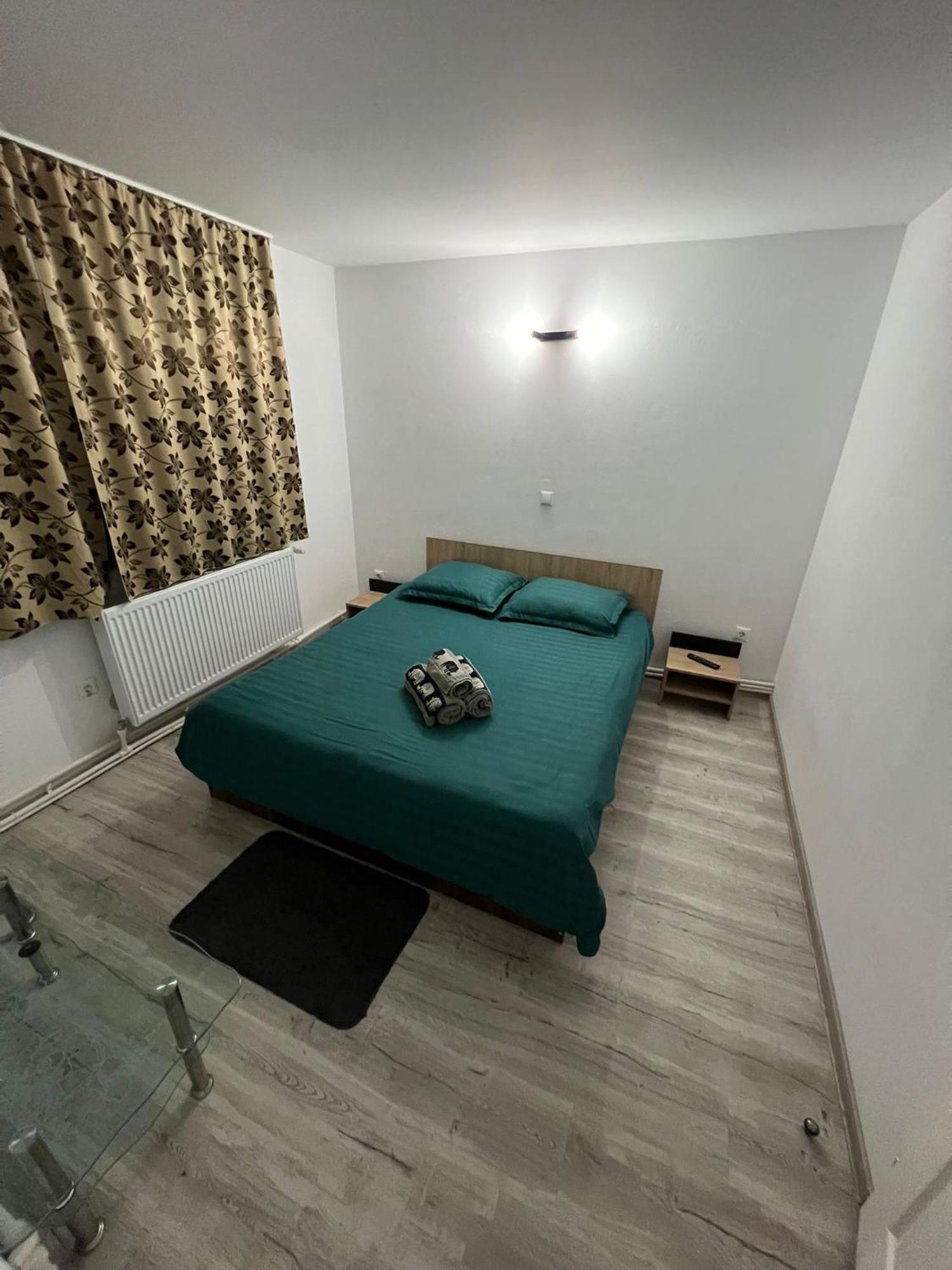 Garsoniera Casa Dragoeni, Targu Jiu Διαμέρισμα Εξωτερικό φωτογραφία