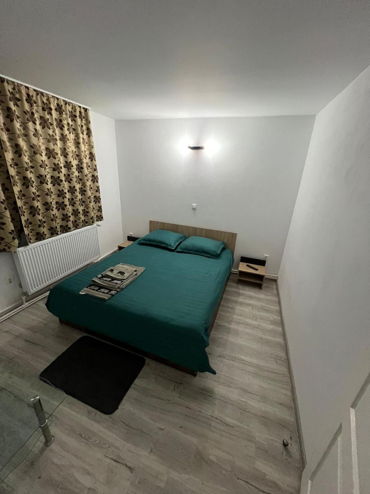 Garsoniera Casa Dragoeni, Targu Jiu Διαμέρισμα Εξωτερικό φωτογραφία